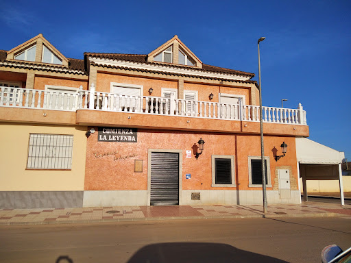 Restaurante-cafetería Comienza la Leyenda