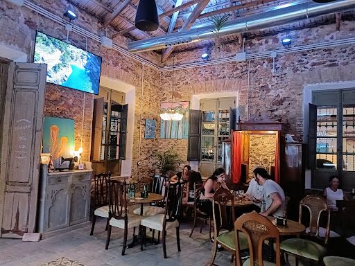 Santa Teresa Sesenta y Uno