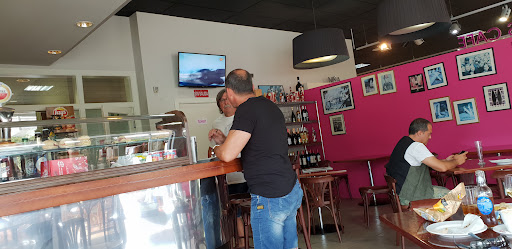 JM's CAFÉ