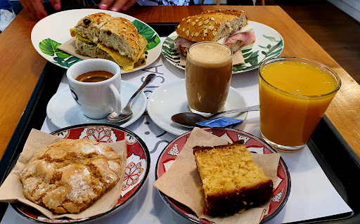 Mol CAFE
