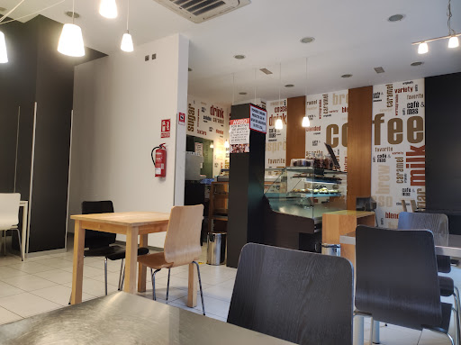 Cafe & Mas