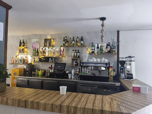 Cafe bar Yuix