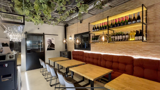 Wine Bar EL ALMACÉN