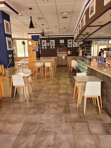 La Tartana - Café y Gelats