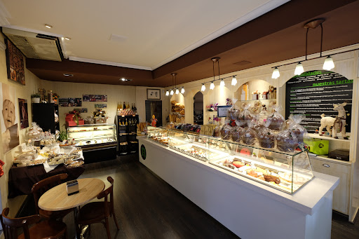 Pastelería Rico.