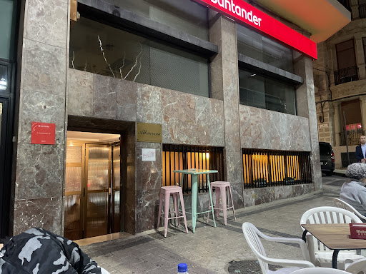 Pub Alhucema