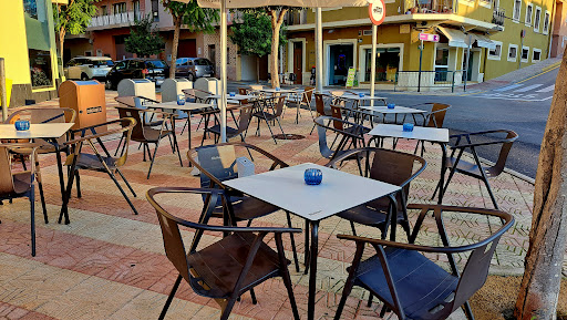 Cafetería y Restaurante ArtySana