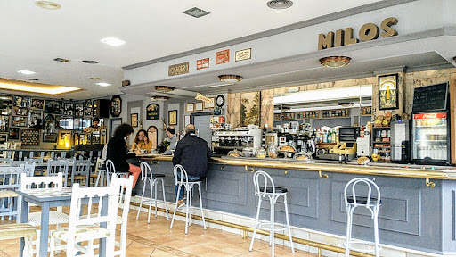 Cafetería Milos
