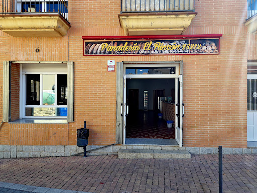 Panadería Cafetería El Rincón 28212