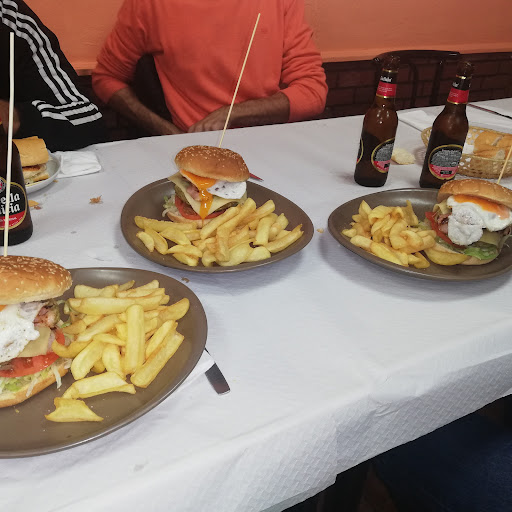 La Cocina de Luisa (Club Social Los Caminos)