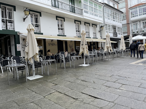Cafetería Stollen Lamas