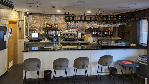 Free Stars Cafe Bar