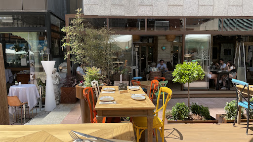 Trattoria La Bonita
