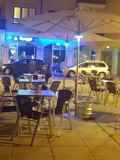 Aquarius Café