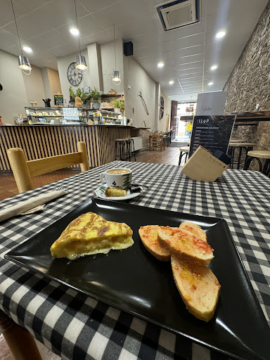 Cal Llop Cafeteria