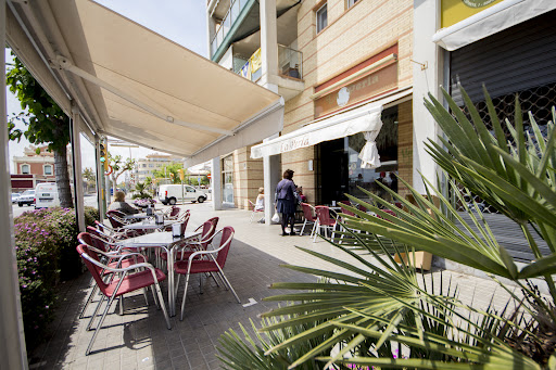 La Perla Montgat Fleca Cafeteria