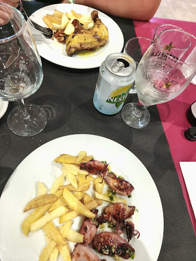 Bar local social de Pontons