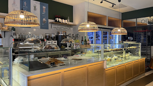 CAFÉ LATE