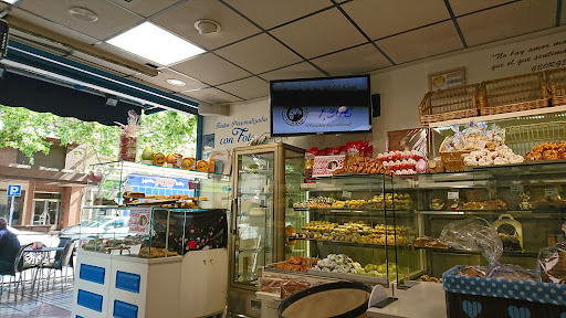 Pastelería Cafetería Ipanema de Lola calle Alcalá