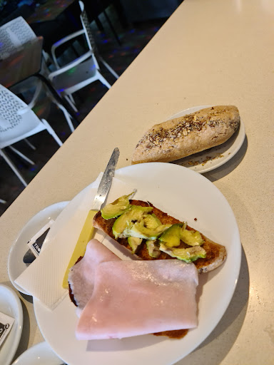Cafeteria heladeria plaza del verdeo desayunos y meriendas