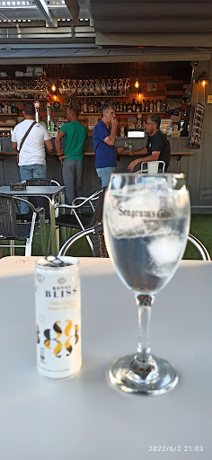 Paddock Cafe & Copas